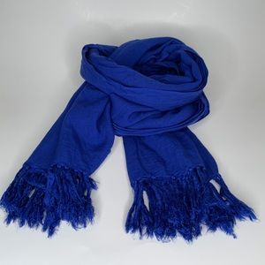 Blue scarf
